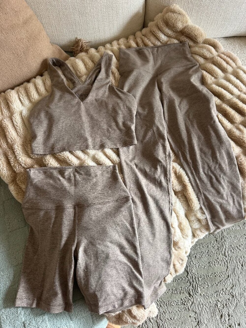 Quince - 3 Piece Athletic Set - Heathered Oatmeal - XS/S